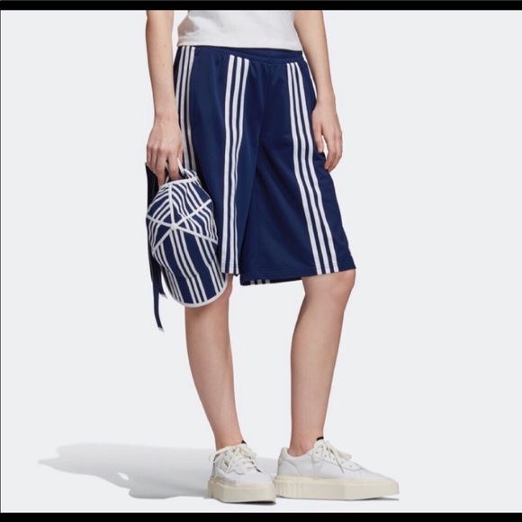 NWT Adidas Ji WON CHOI Women’s Shorts - Picture 4 of 8